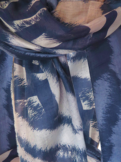 D/Luca   - Majestic Tiger - Fine Silk Cashmere Scarf
