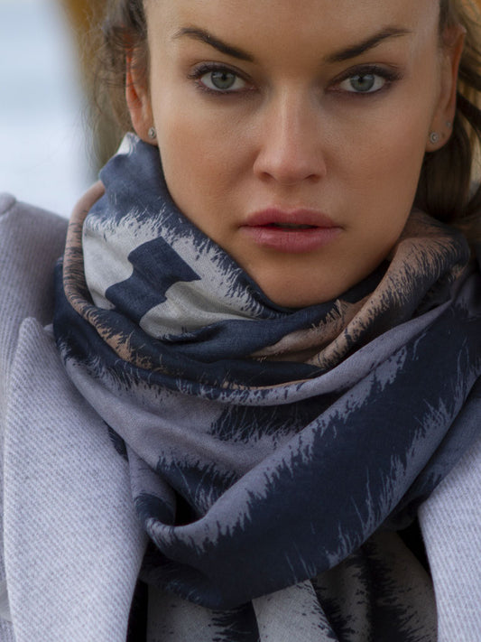 D/Luca   - Majestic Tiger - Fine Silk Cashmere Scarf