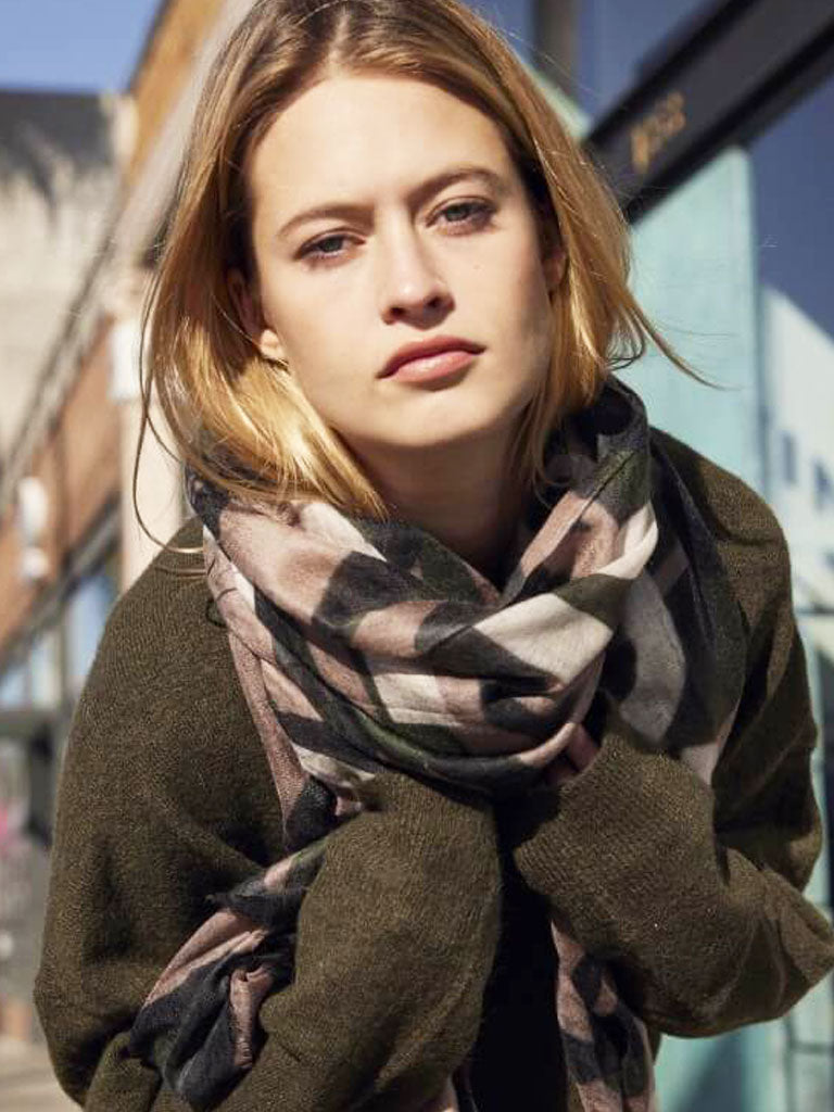 D/Luca Camouflage Olive Unconditional - Fine Cashmere Scarf