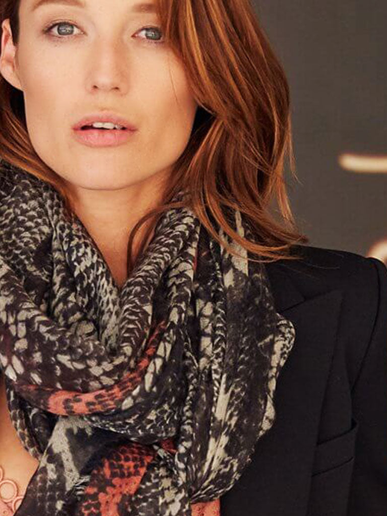 D/Luca Snake Statement Black & Nude -  Fine Cashmere Scarf