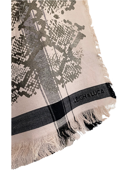 Leigh & Luca Keychain Snake Foil - Fine Cotton