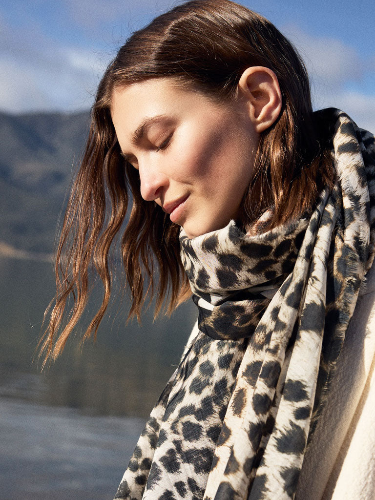 D/Luca Leo Gold - Silk Cotton Scarf